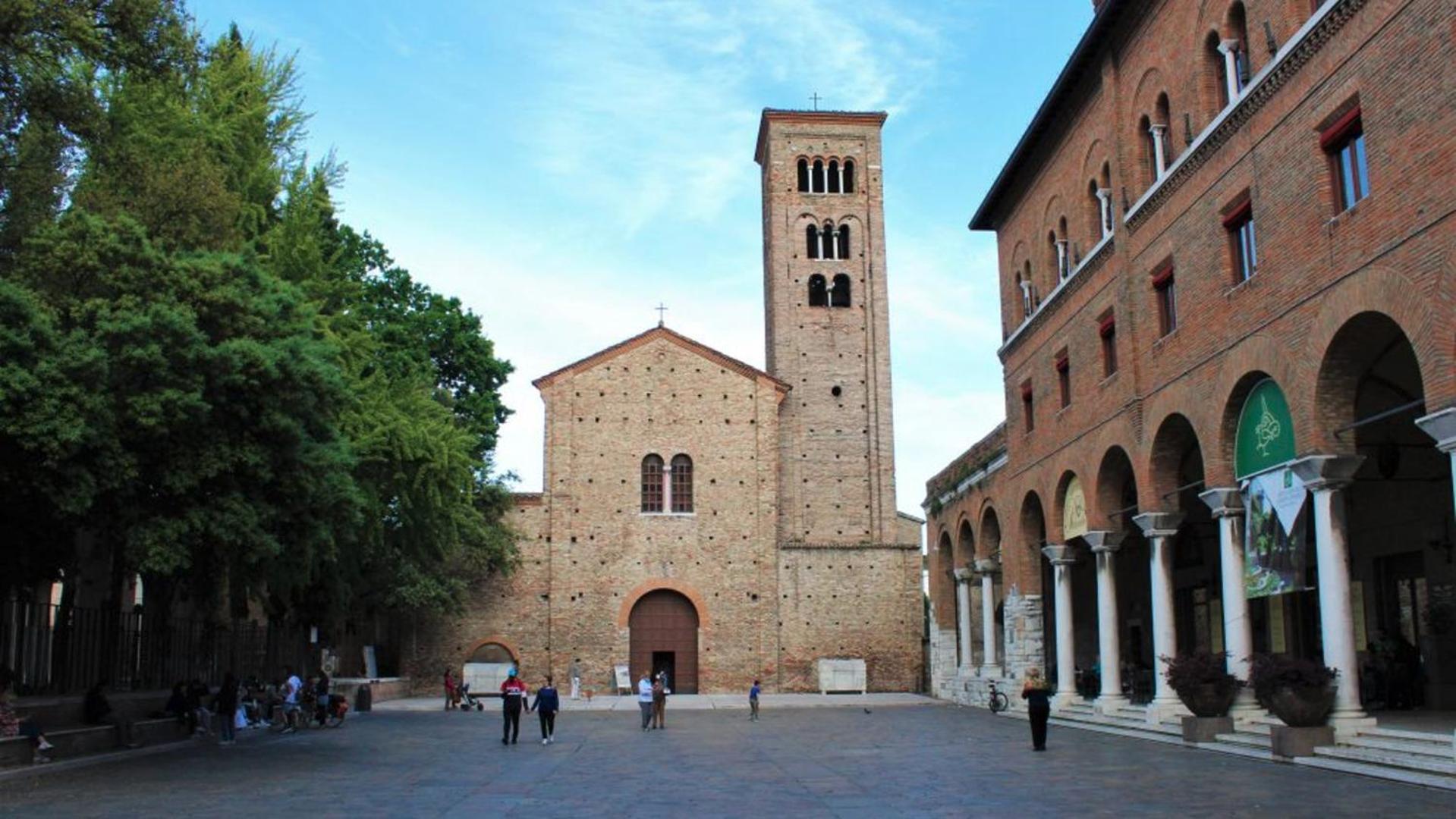 Mansarda Belli Ravenna Apartment Bagian luar foto